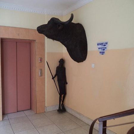 Arusha Tourist Inn Hotel Экстерьер фото